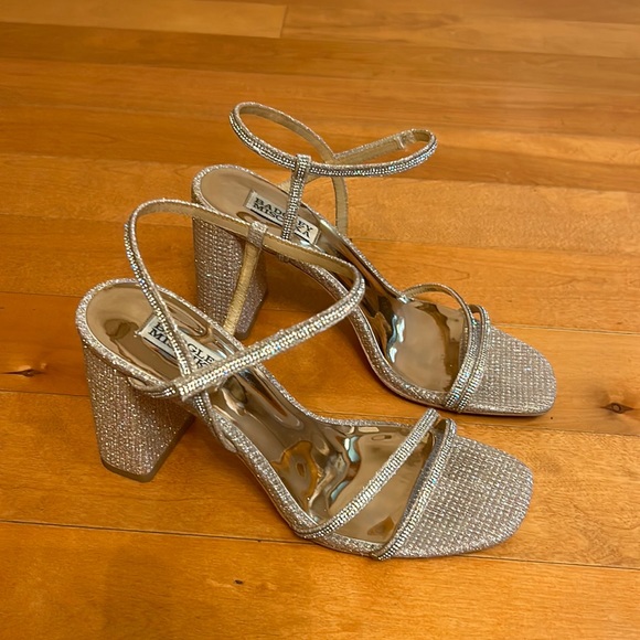 Badgley mischka Rebekah block heel pale gold size 9 - Picture 2 of 6